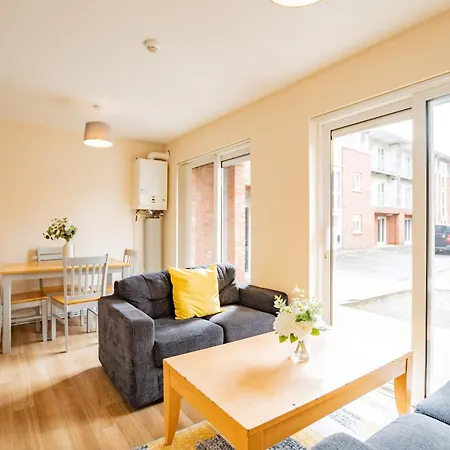 Modern Comfortable In * Limerick Junction