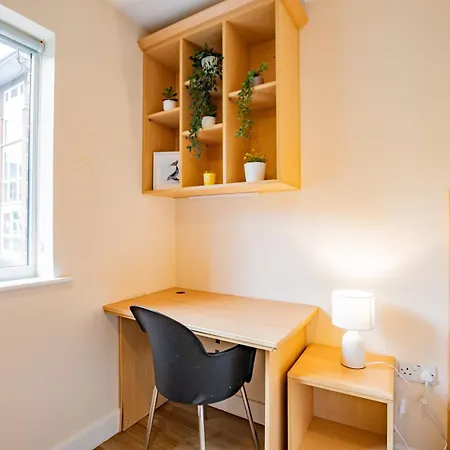 Modern Comfortable In * Limerick Junction